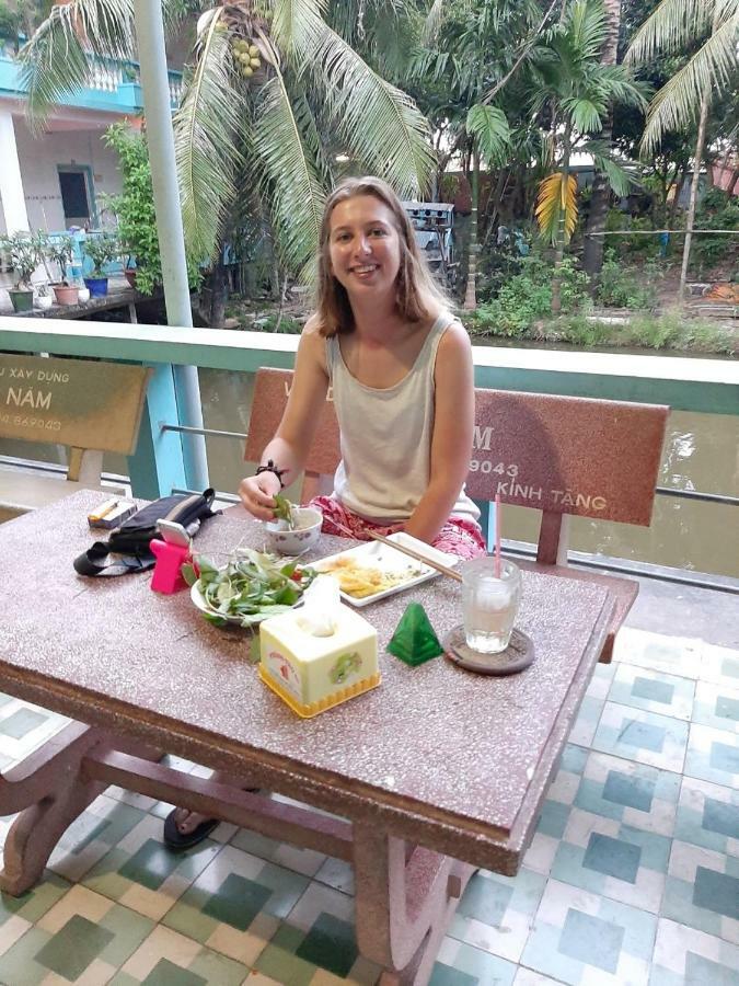 Khach San 20 Hotel Chau Doc Luaran gambar